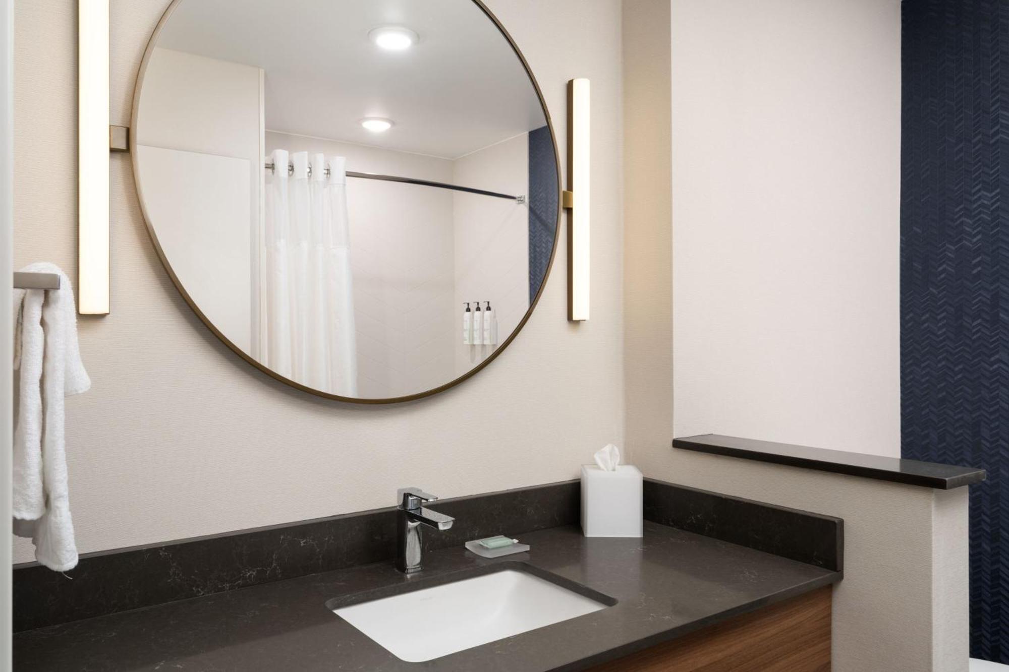 Fairfield By Marriott Inn & Suites Waycross Bagian luar foto